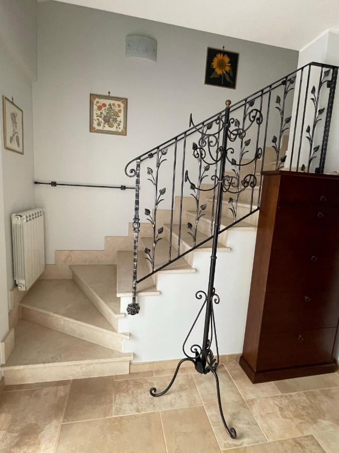 La Casa Di Flora Aeroporto Di Fiumicino Villa Eksteriør billede
